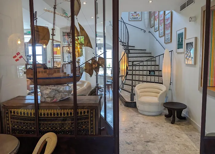 Отель Pastis 4*